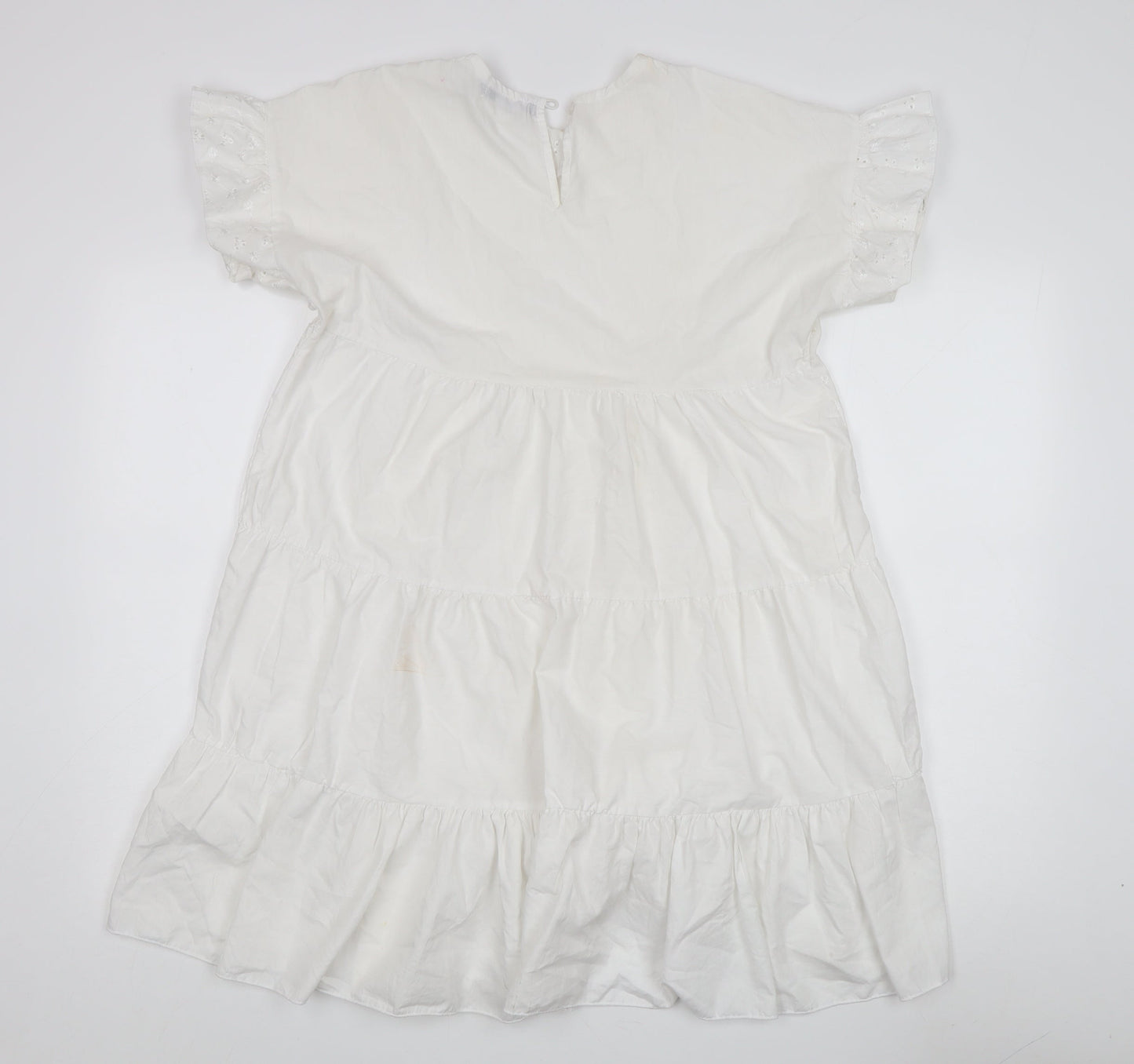 PrettyLittleThing Women's White Short Sleeve Dress