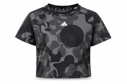 Front view of Adidas girls’' black camouflage cropped t-shirt 11-12