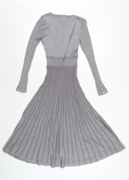 Yumi Women's Grey A-Line Knit Dress, S, V-Neck, Long Sleeve