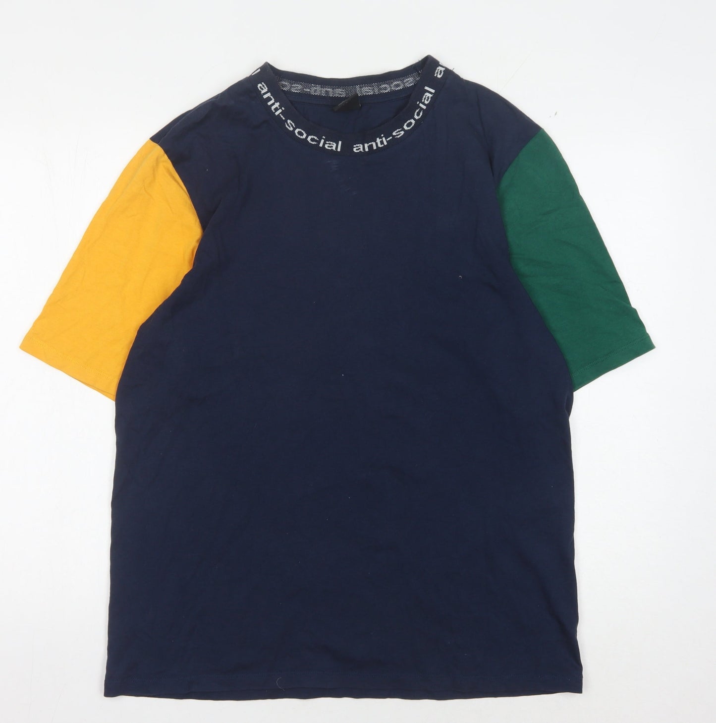 Urban Outfitters Men's Multicoloured Large T-Shirt