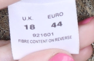 Eastex Women’s Beige Blazer - Size 18