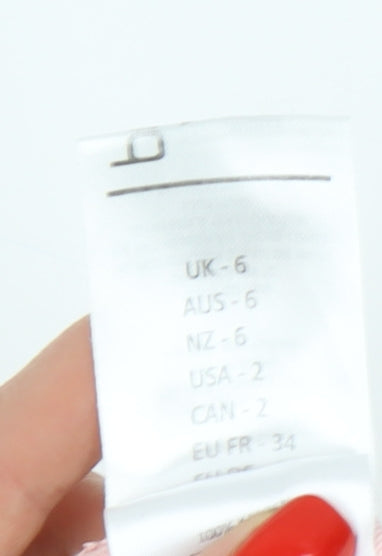 Boohoo Women's Pink V-Neck Tank Top Size 6