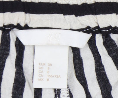 Womens UK Size 10 H&M Black Shorts