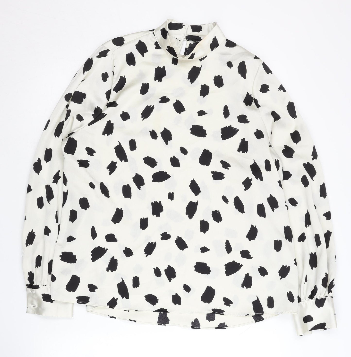 New Look Women's Black & White Animal Print Blouse