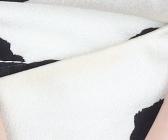 New Look Women's Black & White Animal Print Blouse