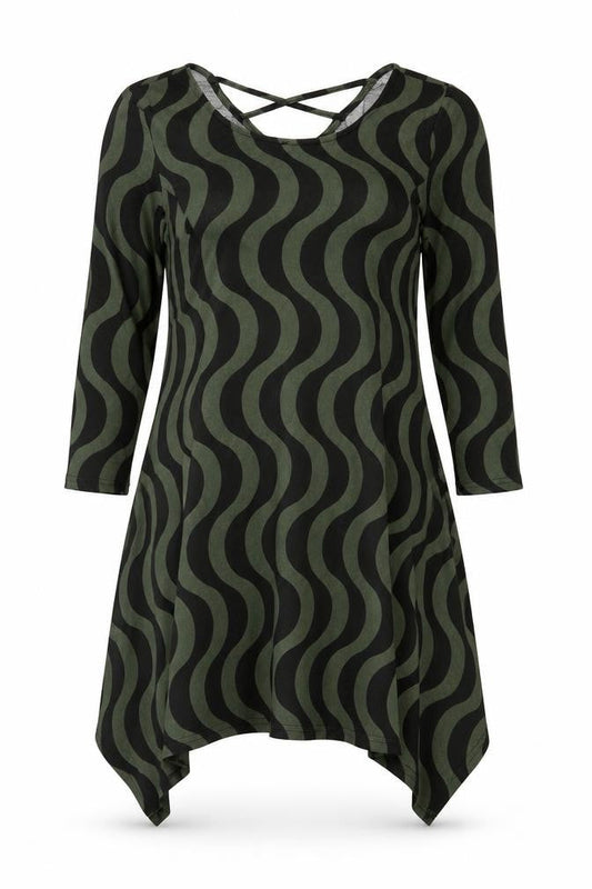 Front view of Roman Women's Green A-Line Geometric Dress 10