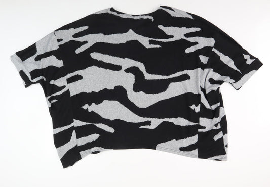 Stella Morgan Women’s Black/Grey Animal Print Cropped T-Shirt