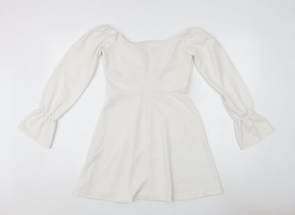 Boohoo White A-Line Dress - Size 10, Elegant Style