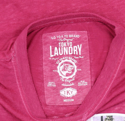 Tokyo Laundry Men's Red Graphic T-Shirt Medium