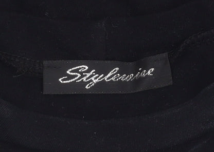 Womens UK Size XS Stylewise Black Cropped T-Shirt