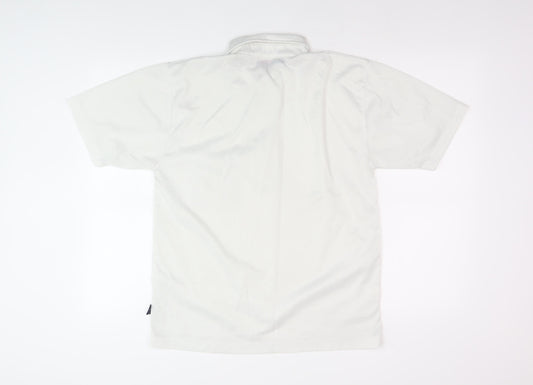 Le Shark Men’s White Polo Shirt Medium Logo Detail