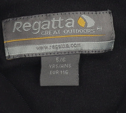 Regatta Boys Black 5-6 Yrs 1/2 Zip Sweatshirt