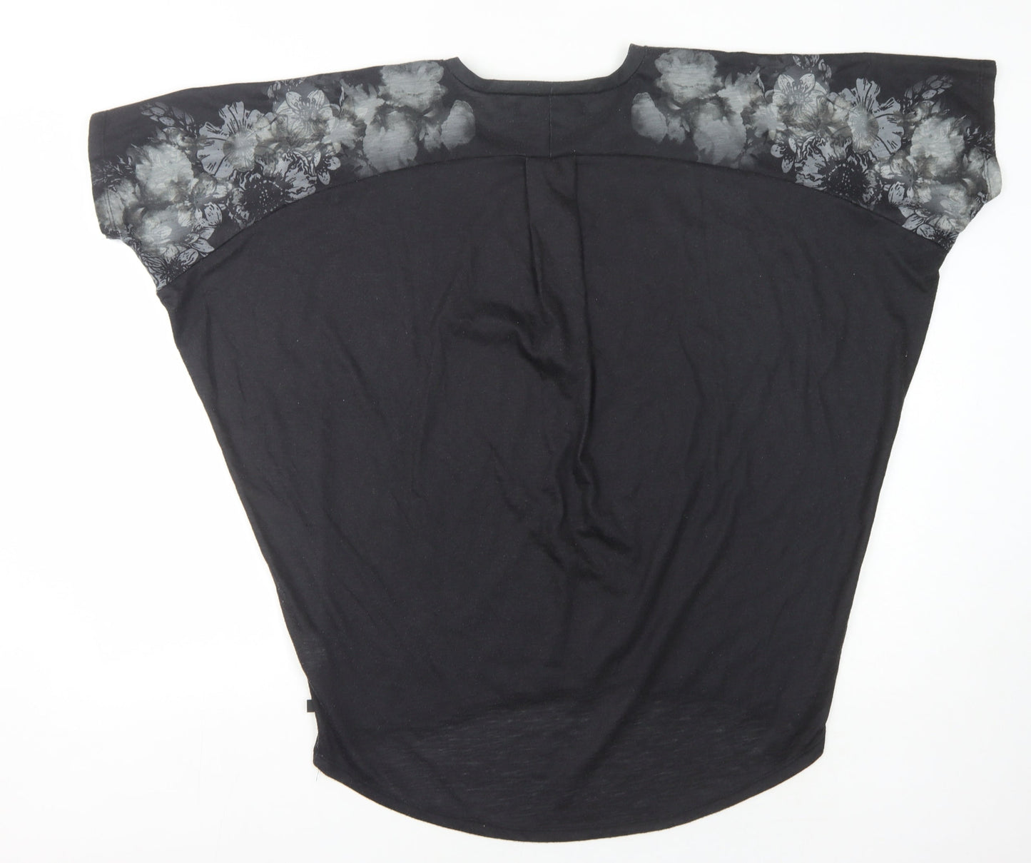 Firetrap Women's Black Floral T-Shirt Size 12