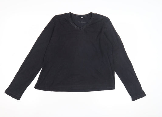 Ben Sherman Unisex Black Long Sleeve V-Neck Top
