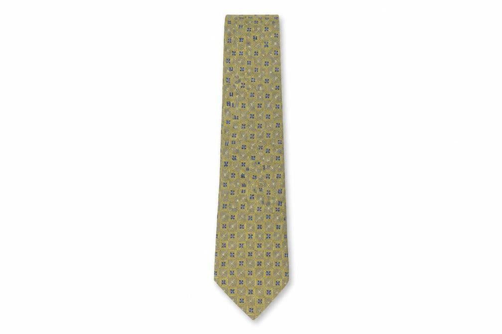Mens Van Heusen Gold Geometric 100% Silk  Tie