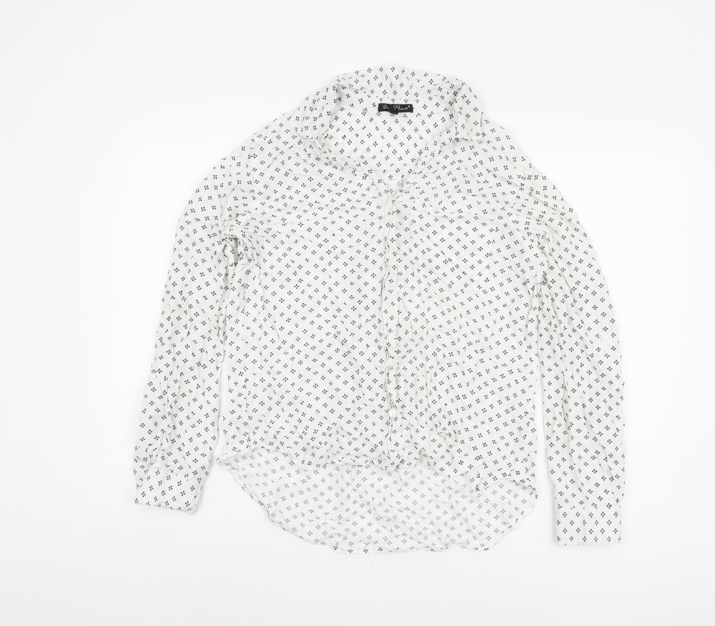 Velvet Heart Women's White Geometric Button-Up Shirt