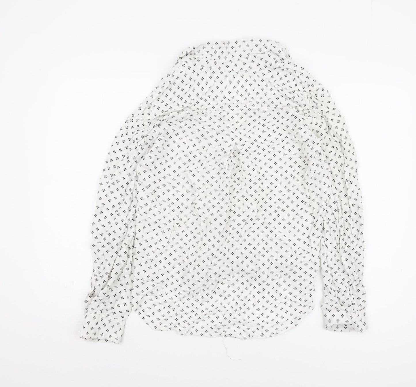 Velvet Heart Women's White Geometric Button-Up Shirt