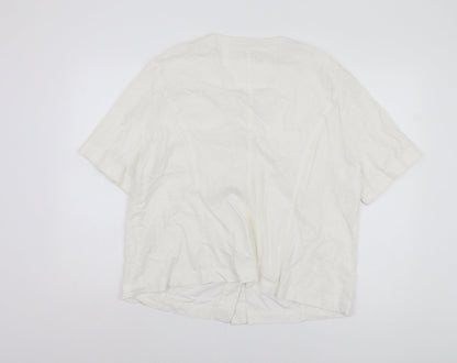 Isle Women's White Button-Up Shirt, Size 20