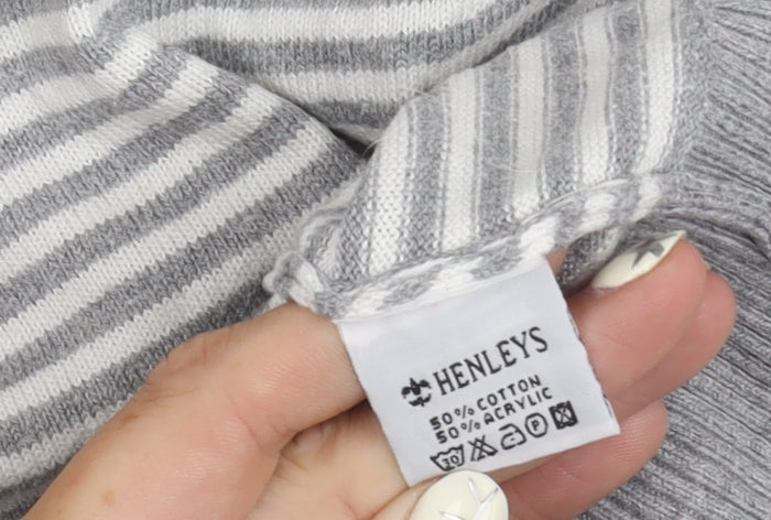 Henleys Men's Grey Striped V-Neck Pullover M