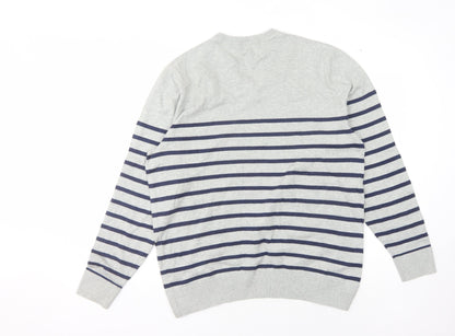 Gap Men's Grey Striped V-Neck Pullover Jumper - L