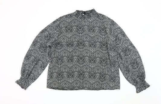 Boohoo Women's Black & White Animal Print Blouse Size 14