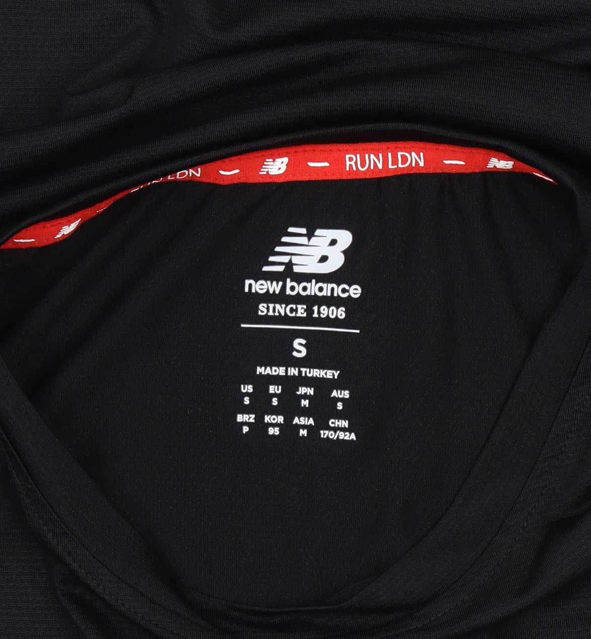 New Balance Men's Black S Athletic Pullover