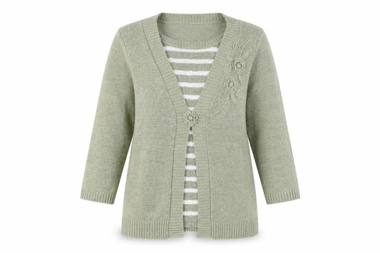 Front view of Alexara Women's Green Cardigan, M, V-Neck, 3/4 Sleeve