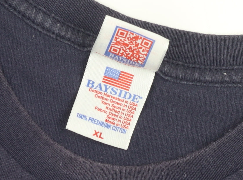 Bayside Men's XL Blue Graphic Patriotic T-Shirt