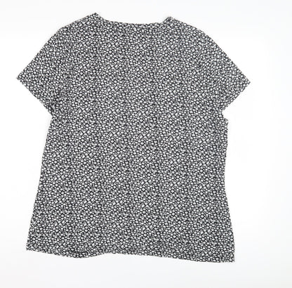 Womens UK Size 18 Bonmarché Black Basic T-Shirt