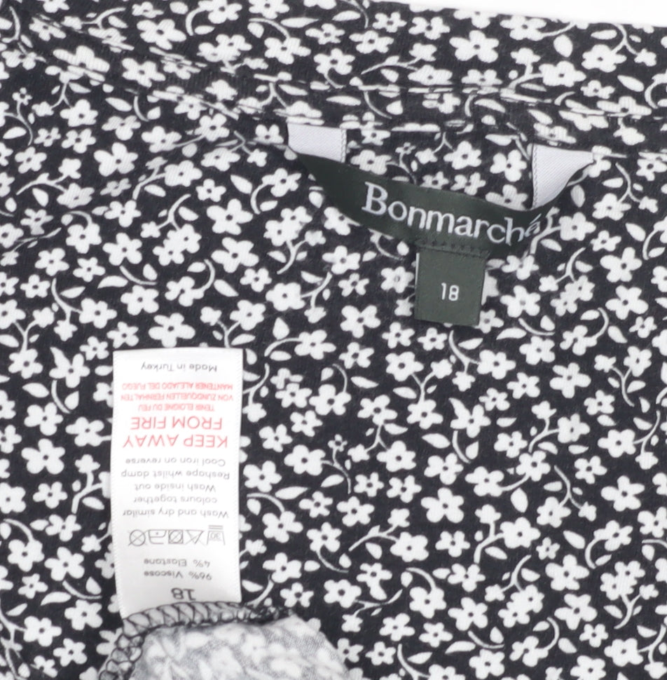 Womens UK Size 18 Bonmarché Black Basic T-Shirt