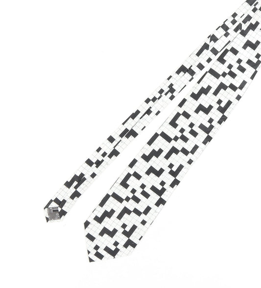 The Tie Studio Men's Black White Geometric Slim Tie