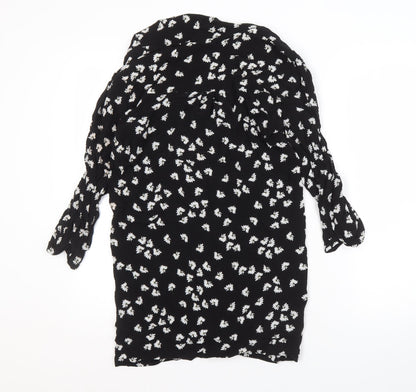 Urban Outfitters Women's Black Floral Dress Medium