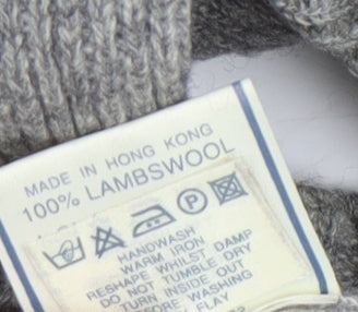 Maine New England Men's Grey Wool V-Neck Jumper M