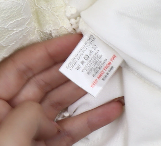 PrettyLittleThing Women Ivory Lace Dress Size 8