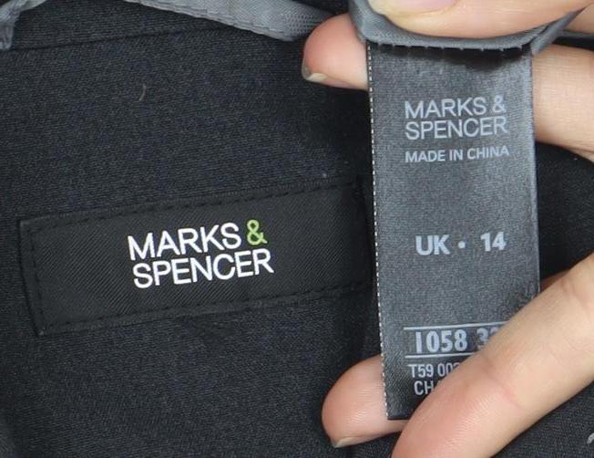 Marks and Spencer Women's Black Blazer - Size 14