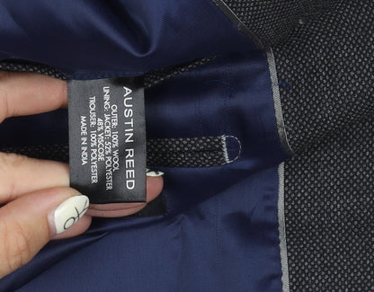 Austin Reed Men's Grey Blazer Jacket, Size 40S Formal Wear