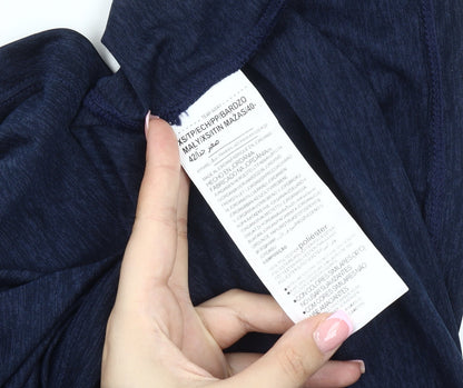 Under Armour Men's Blue XS V-Neck Gym T-Shirt