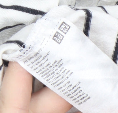 Uniqlo Men's White Striped Dragon Ball Anime T-Shirt M