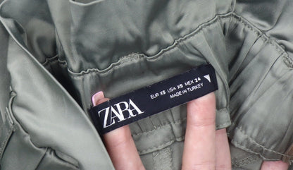 ZARA Women's Green Paperbag Shorts XS - Casual Style