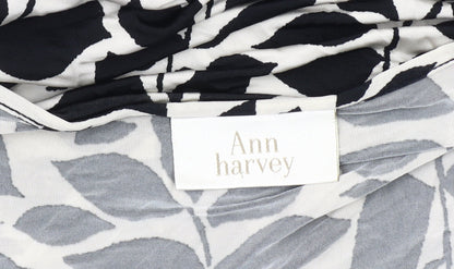 Ann Harvey Women's Black Animal Print Top Size 20