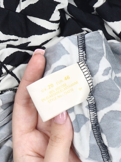 Ann Harvey Women's Black Animal Print Top Size 20