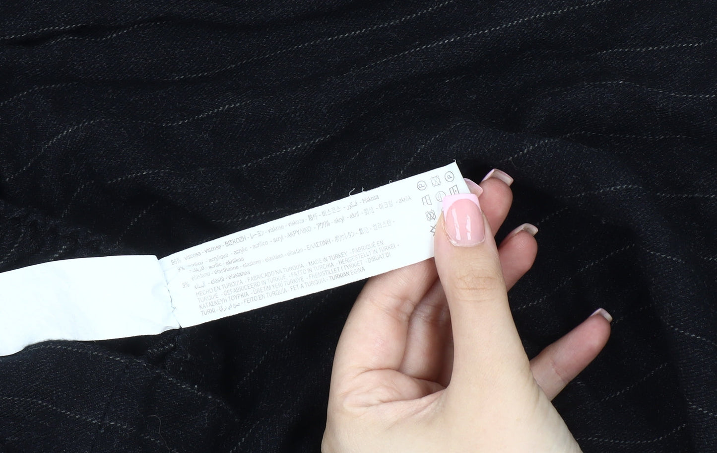 Zara Woman Black Striped Trousers XL, Pleated, Elegant