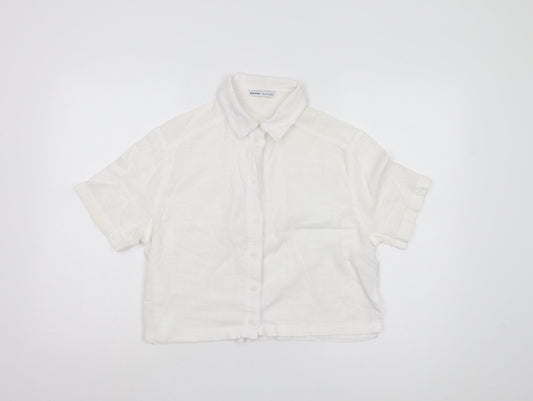 Bershka Women's White Button-Up Shirt - Size 8