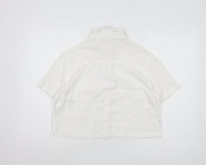 Bershka Women's White Button-Up Shirt - Size 8