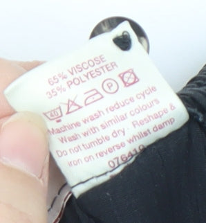 Bonmarché Women's Black Relaxed-Fit High-Rise Shorts