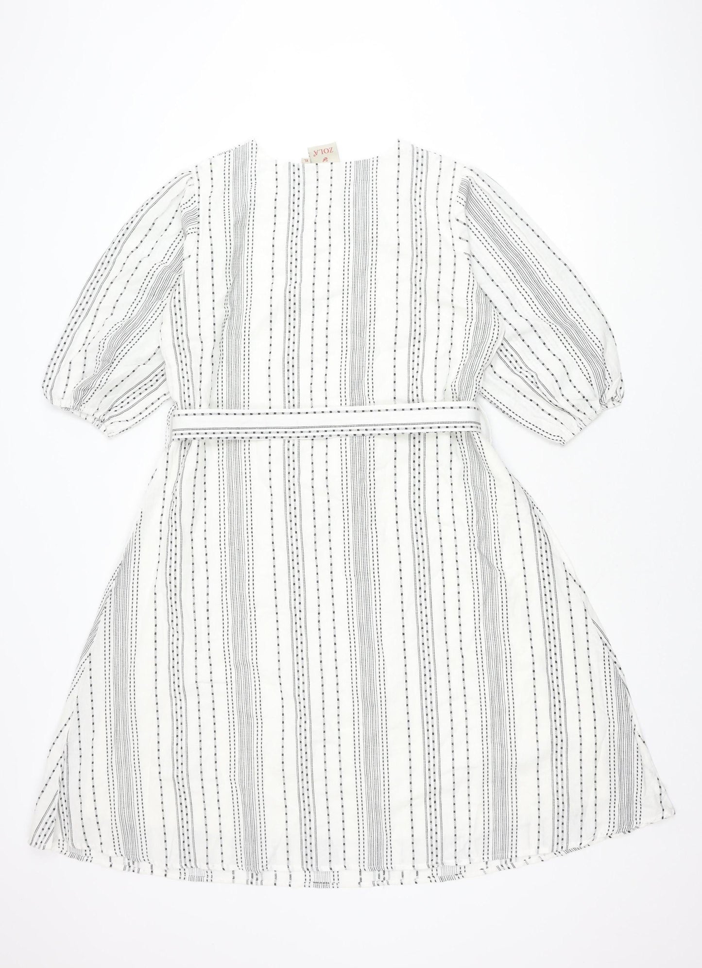ZOLA Women's XL White Striped Dress