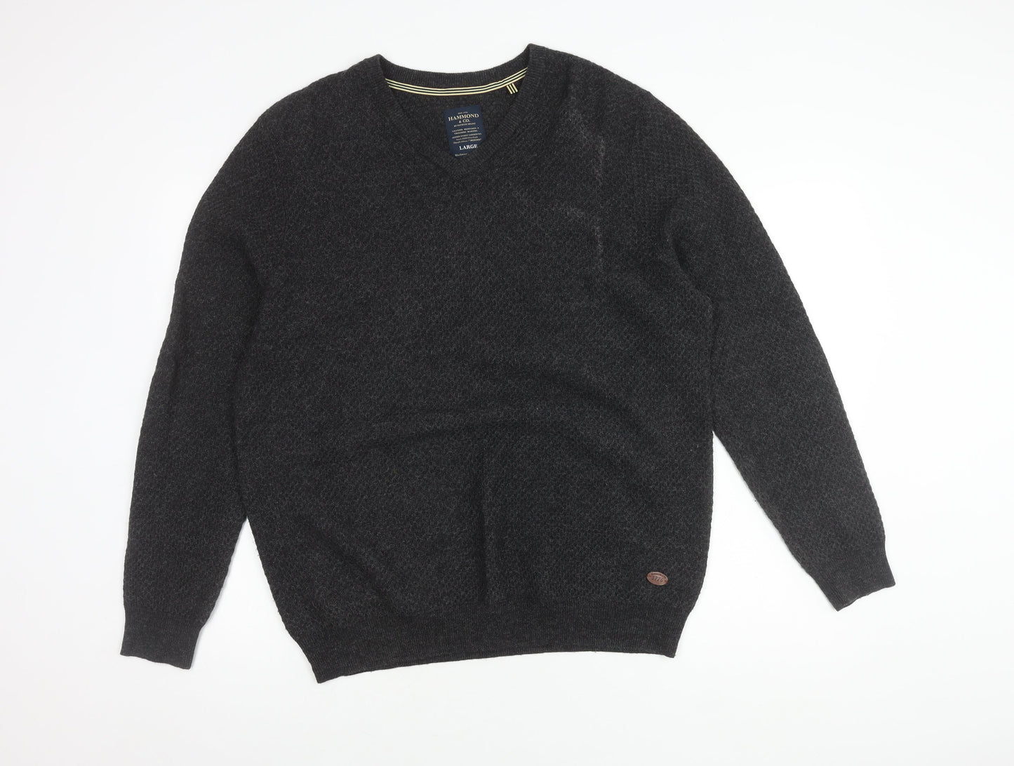 Hammond & Co. Men's Grey V-Neck Wool Pullover Jumper