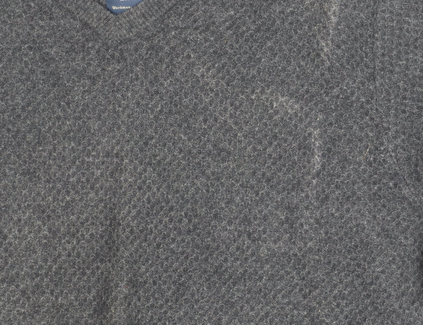 Hammond & Co. Men's Grey V-Neck Wool Pullover Jumper
