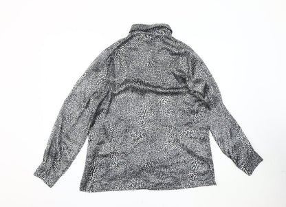 Viyella Women's Black Animal Print Long Sleeve Top