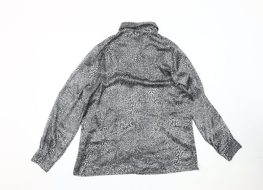 Viyella Women's Black Animal Print Long Sleeve Top